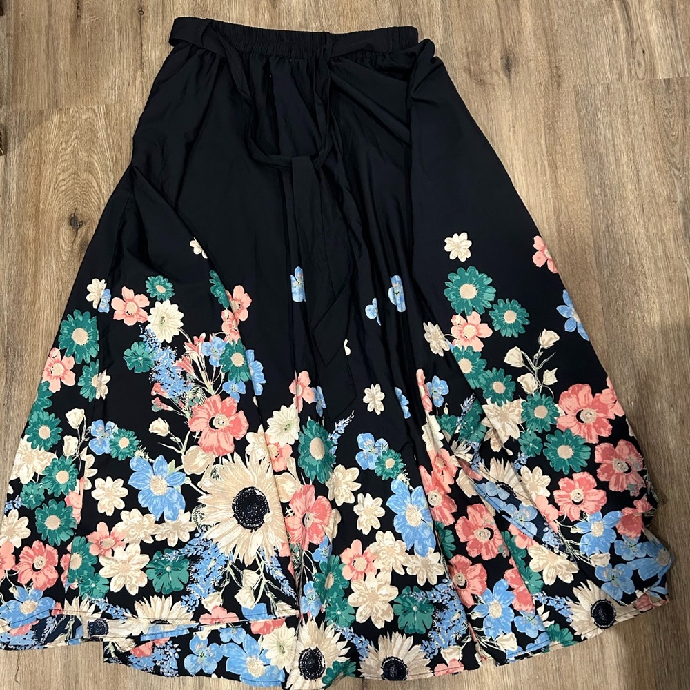 Cato Black Floral A-Line Skirt